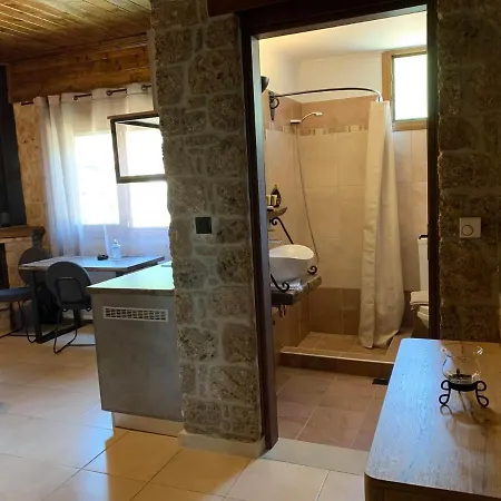 Alexandros Appartement Káto Loutrákion Buitenkant foto