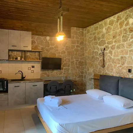 Alexandros Appartement Káto Loutrákion Buitenkant foto