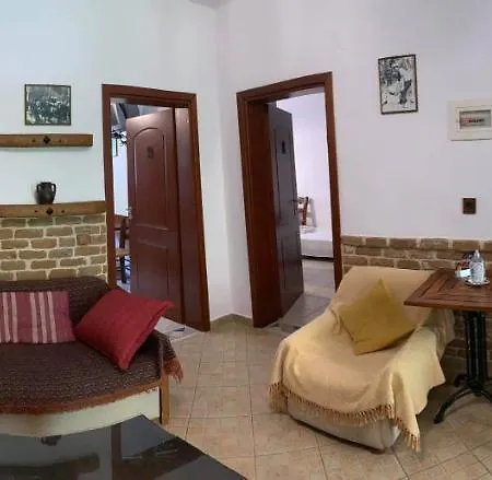 Alexandros Appartement Káto Loutrákion Buitenkant foto