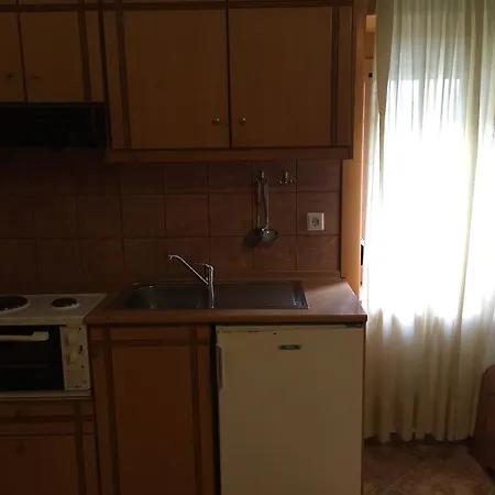 Alexandros Appartement Káto Loutrákion Buitenkant foto